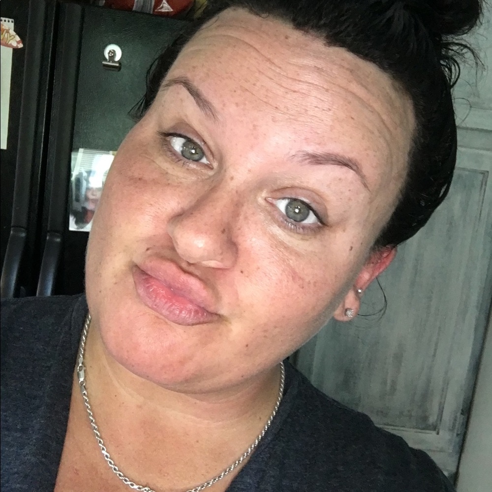 Meet your Posher, Destiney